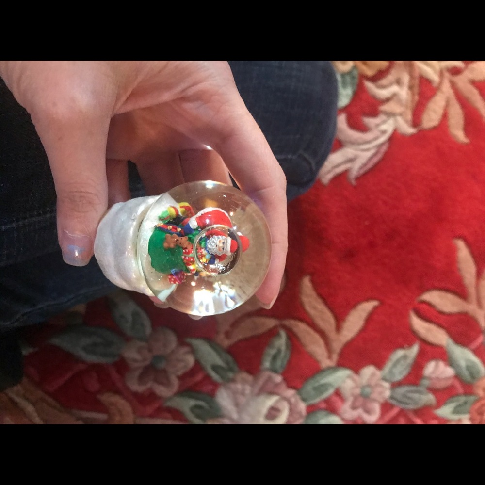 CHRISTOPHER RADKO ExclusiveSPECIAL DELIVERY - Picture 3 of 4